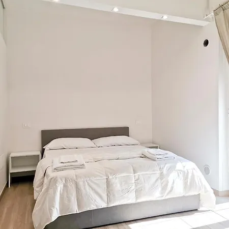 Fabulhouse Apartment
